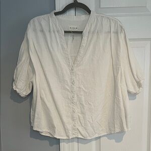 Risen Women's White Button-Up v neck top